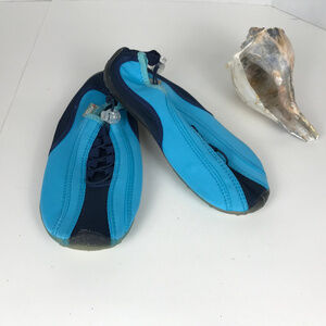🌴 Frisky Water Shoe Sz 7/38